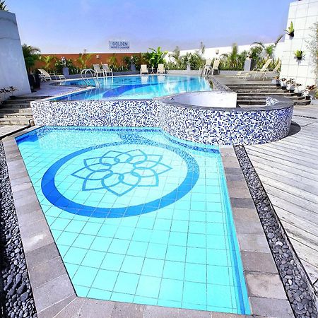 Golden Flower By Kagum Hotels Бандунг Екстериор снимка